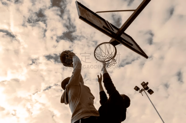 PredictIt新平台推出实时赔率比较