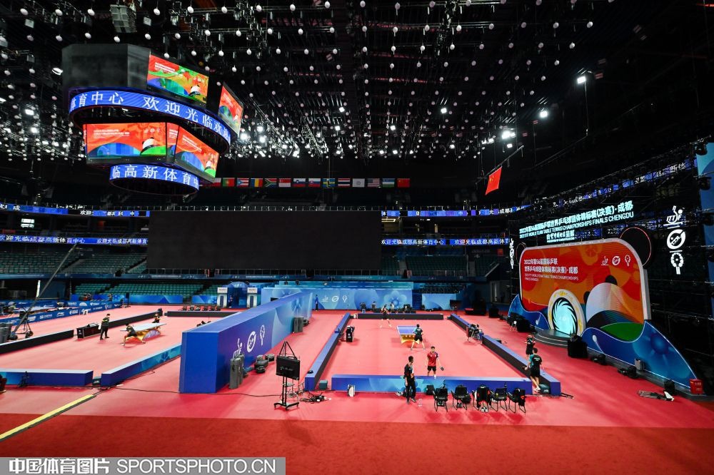 1-2！圣西罗嘘声震天，迈尼昂送点，蓝鹰98分钟绝杀，AC米兰3连败